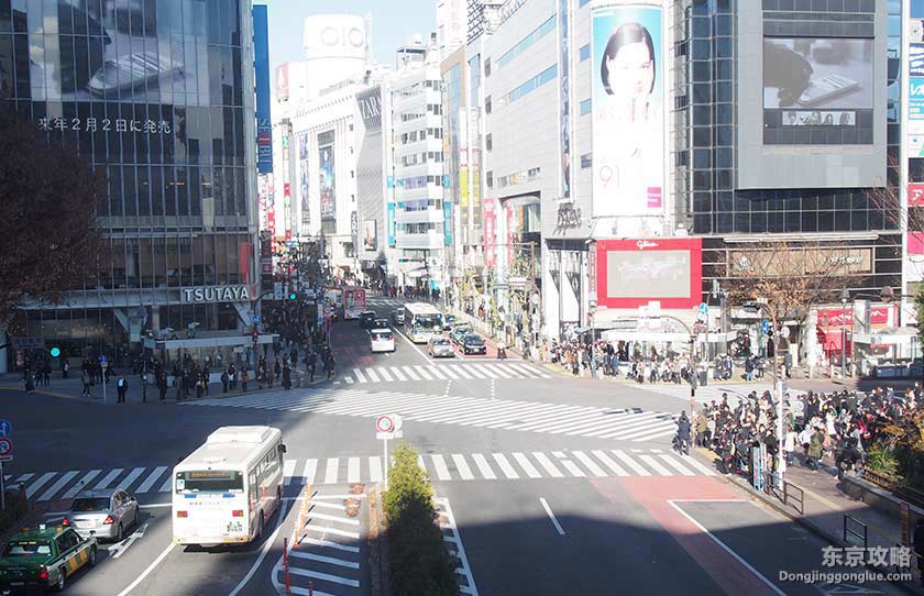 涩谷的十字交叉路口