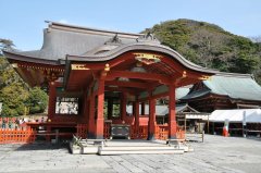 日本鹤冈八幡宫的介绍